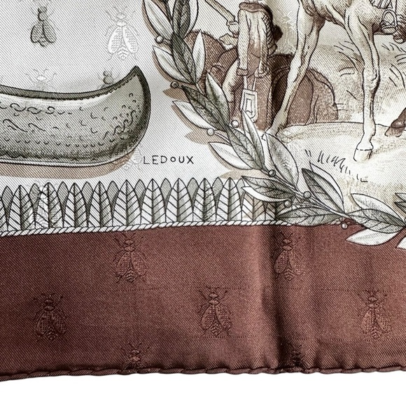 HERMES “Napoleon” 100% Silk Brown Blue & Cream Bumblebee Square Scarf Carre 90 - Picture 11 of 13